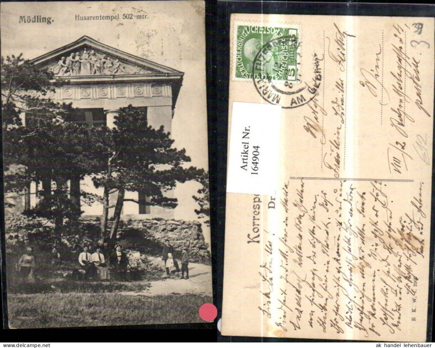 164904,Mödling Husarentempel m. Personen