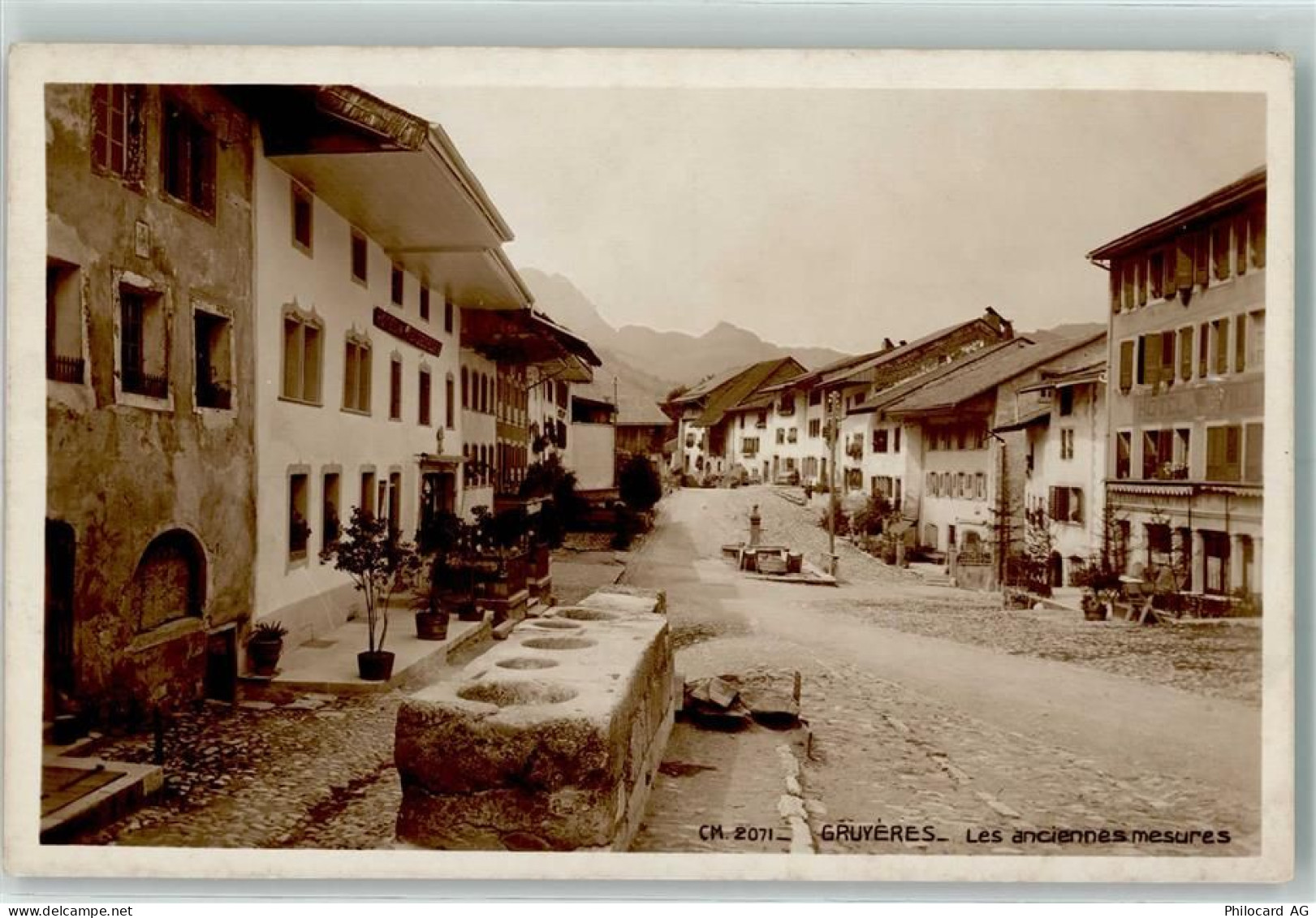 1663 Gruyères - 10204735