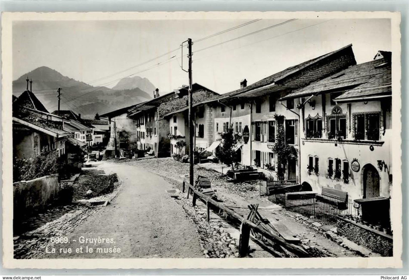 1663 Gruyères - 10204747