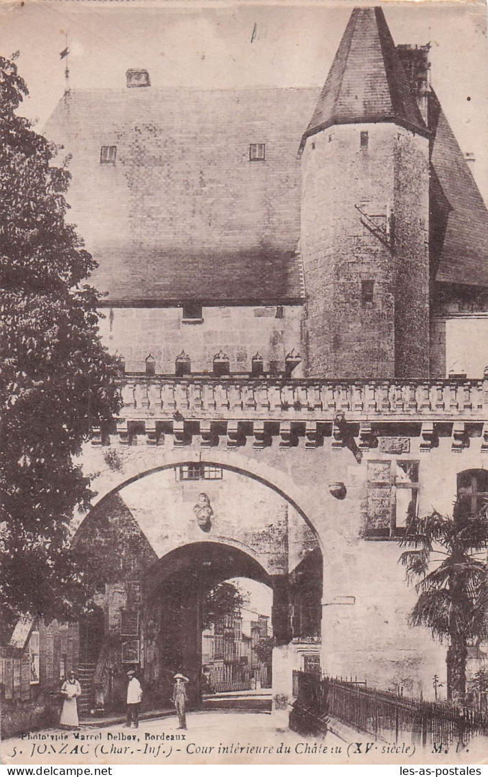 17 JONZAC CHATEAU DE JONZAC