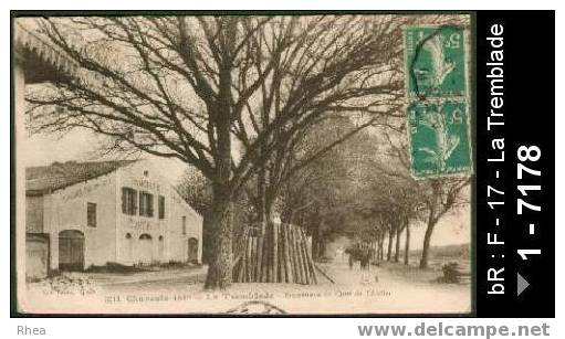 17 La Tremblade - 3211. Charente-Inf - La Tremblade - Promenade du Quai de l'Atelier - vinaigre vinaig /  D17D  C17452C