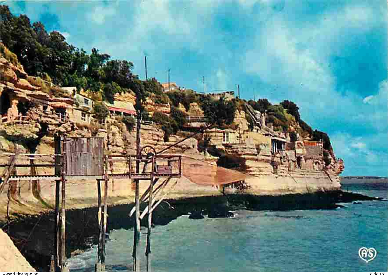 17 - Meschers - Grottes de Matata - Carrelets - CPM - Voir Scans Recto-Verso