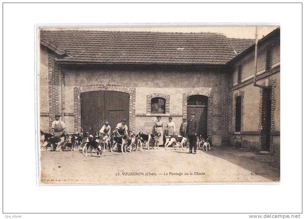 18 VOUZERON Chasse, Pansage de la Meute, Chiens, ed EM 13, 1915