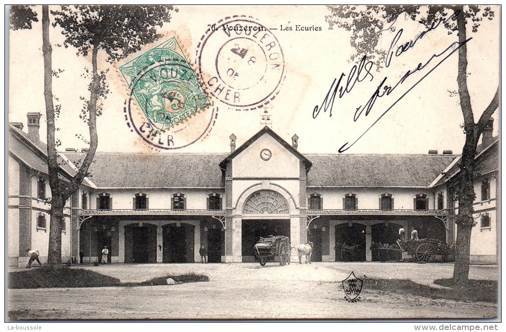 18 VOUZERON - les écuries