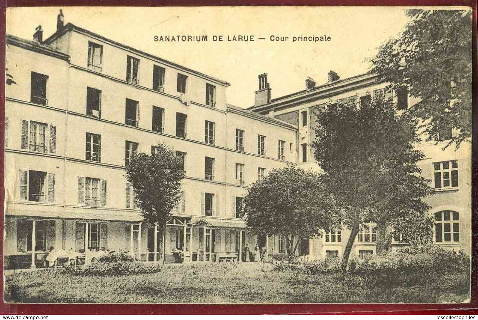 1804 -  CHEVILLY LARUE - SANATORIUM DE LARUE - COUR PRINCIPALE
