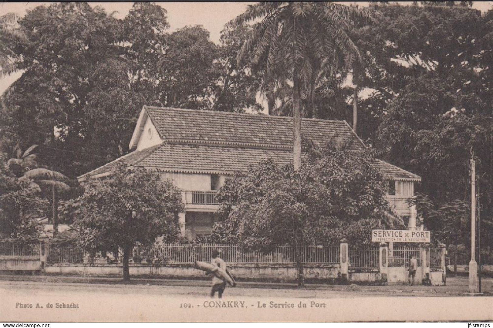 1910. GUINÉE FRANCAISE. CARTE POSTALE. . Conakry - Le Service du Port. - JF437228