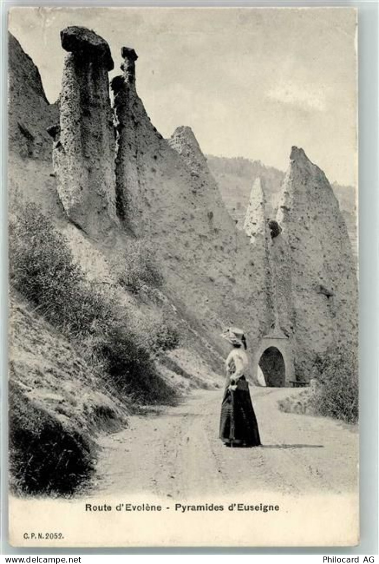 1983 Evolène Gebrauchsspuren Pyramides d Euseigne - 39377407
