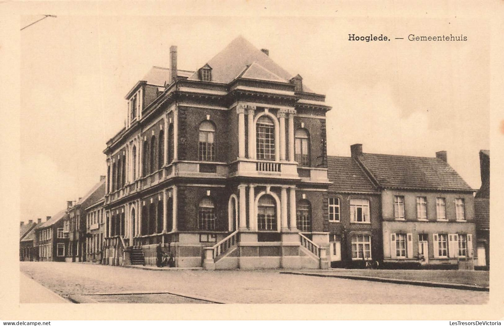 [-20%] BELGIQUE - Hooglede - Gemeentehuis - vue générale - Carte Postale Ancienne
