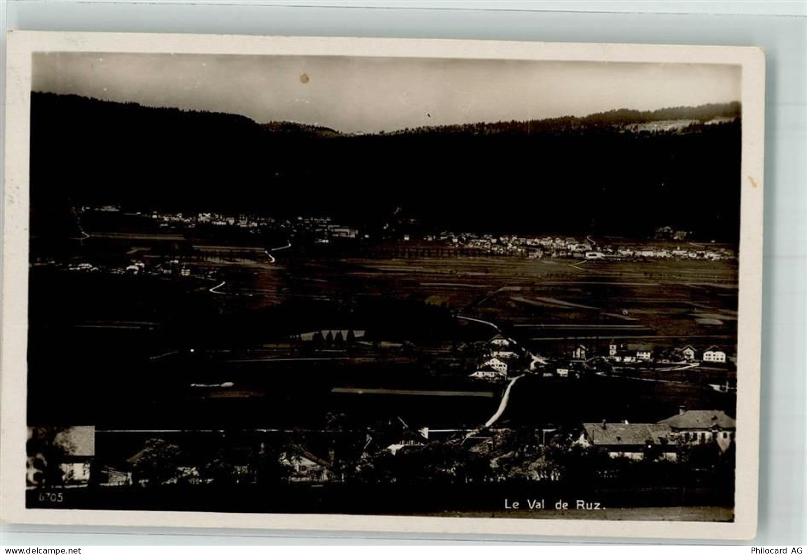 2000 Neuchâtel Neuenburg - Val de Ruz - 39702516