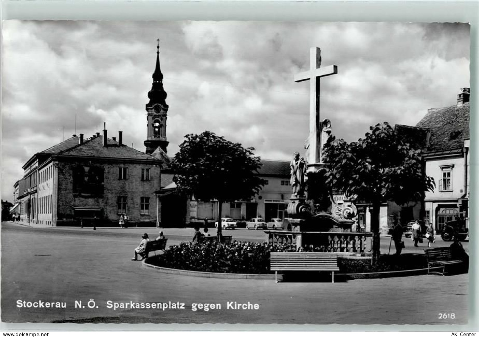 2000 Stockerau - Sparkassenplatz gegen Kirche - 10280243