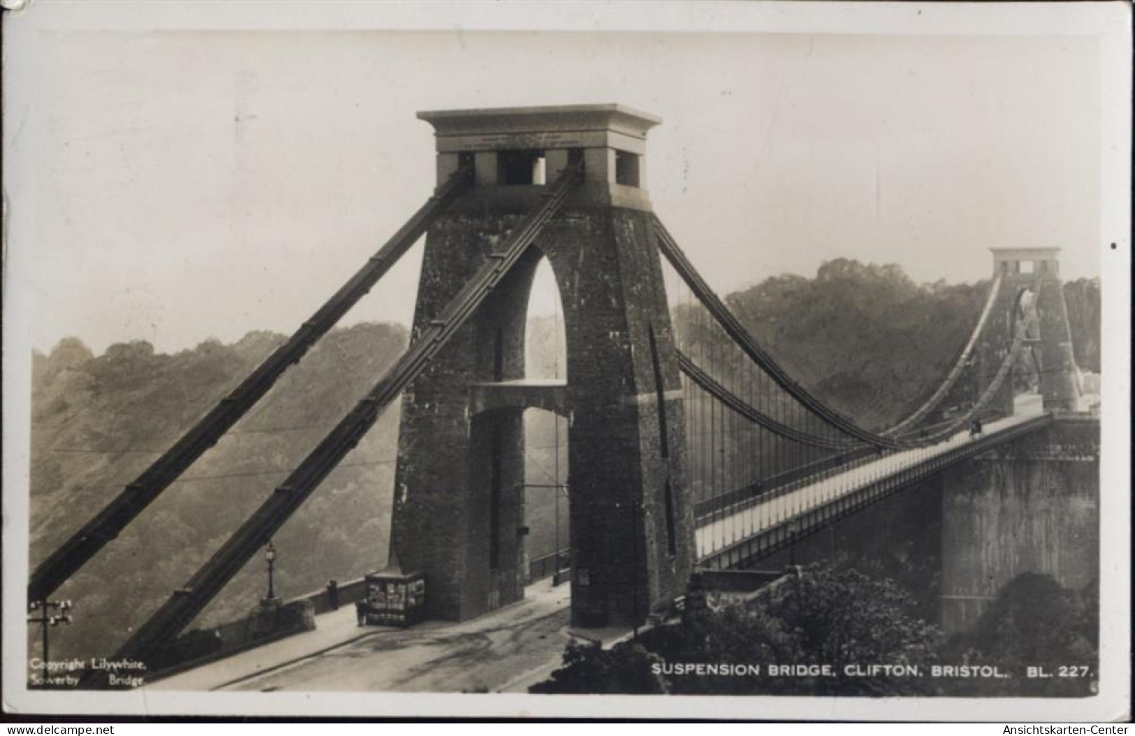 20026837 - Clifton - Haengebruecke