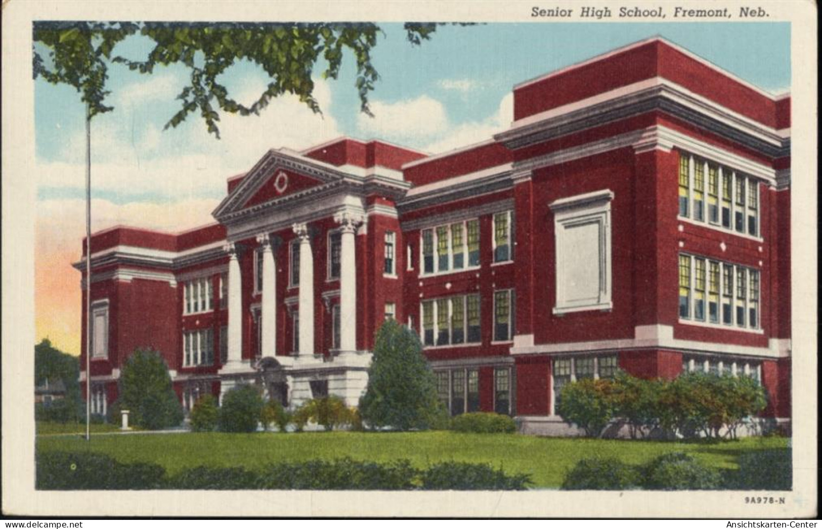 20067837 - Senior High School, Fremont