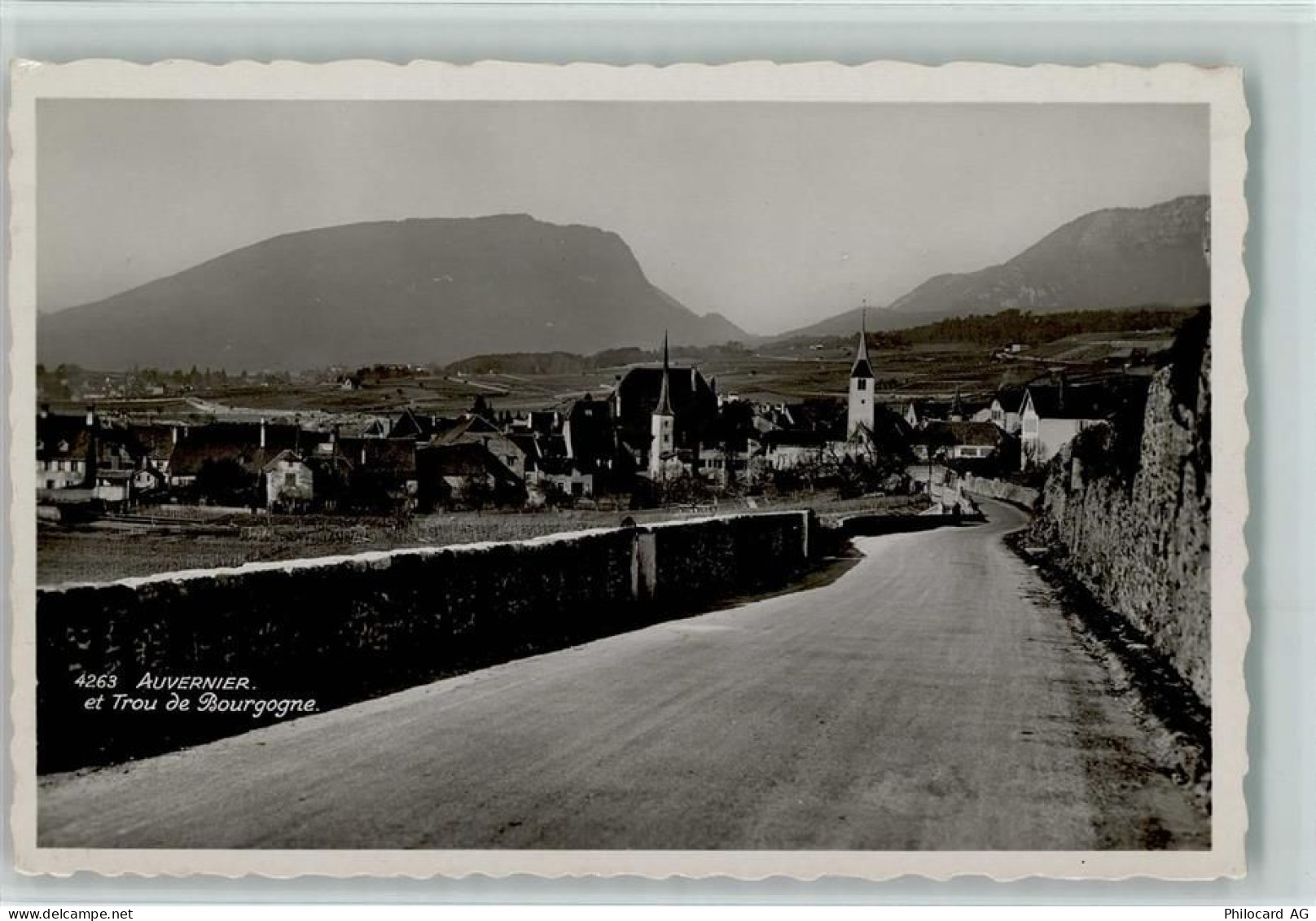 2012 Auvernier - Auvernier et Trou de Bourgogne - 10147822