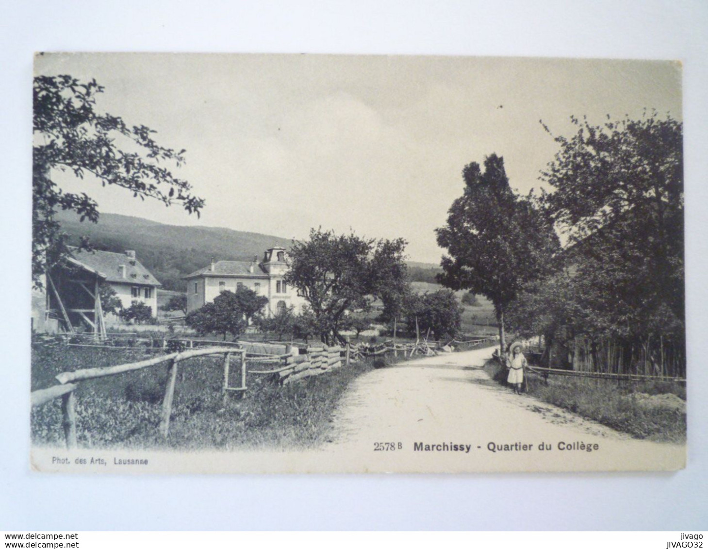 2022 - 2820  MARCHISSY  :  Quartier du Collège   XXX