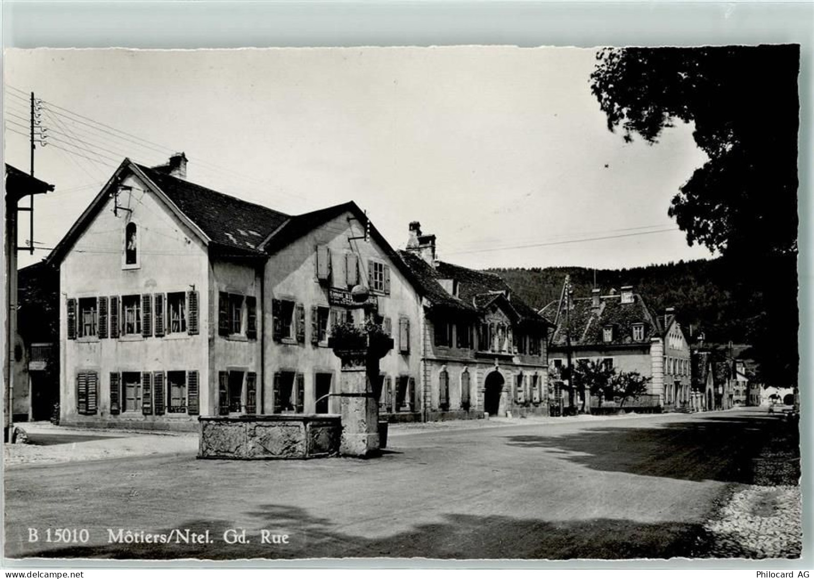 2112 Môtiers NE Gebrauchsspuren Grand Rue - 10305816