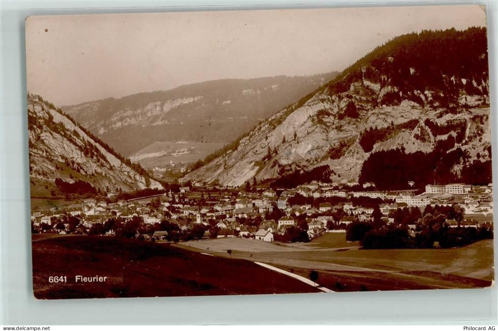 2114 Fleurier - 10586692