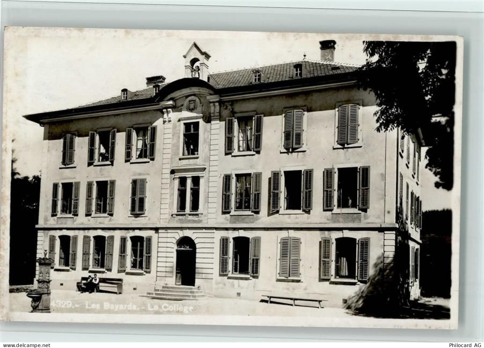 2127 Les Bayards Le Cernil NE - La Collège Brunnen - 12112791