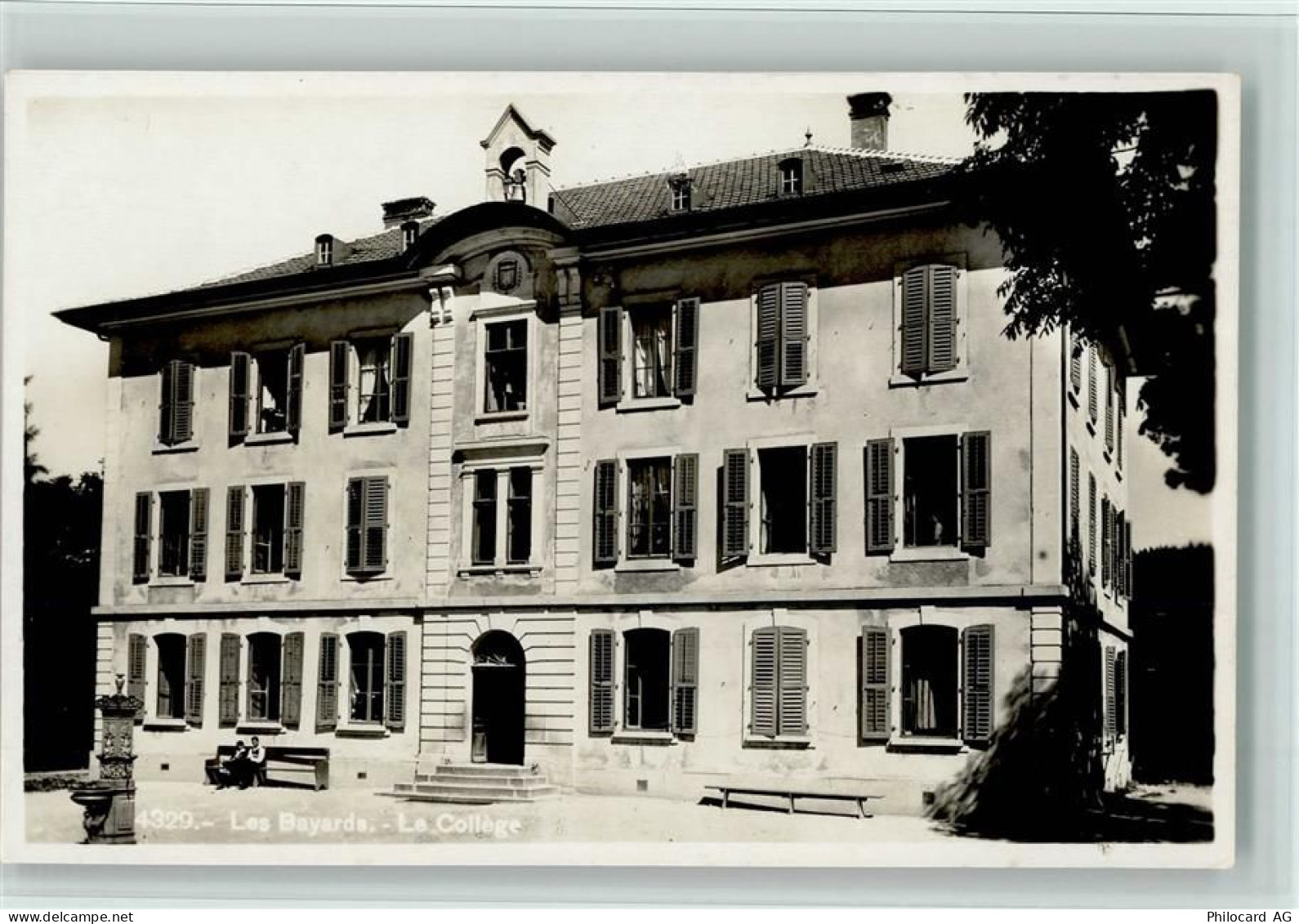 2127 Les Bayards Le Cernil NE - Le Collège - 11060616