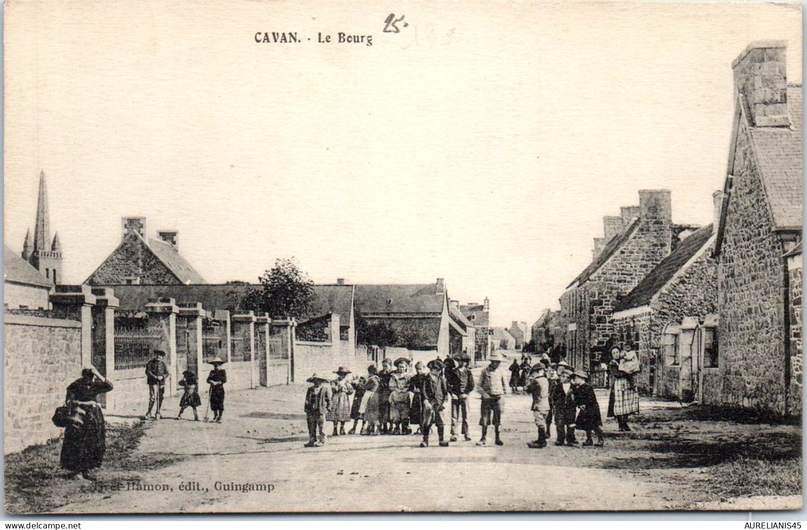 22 CAVAN - le bourg