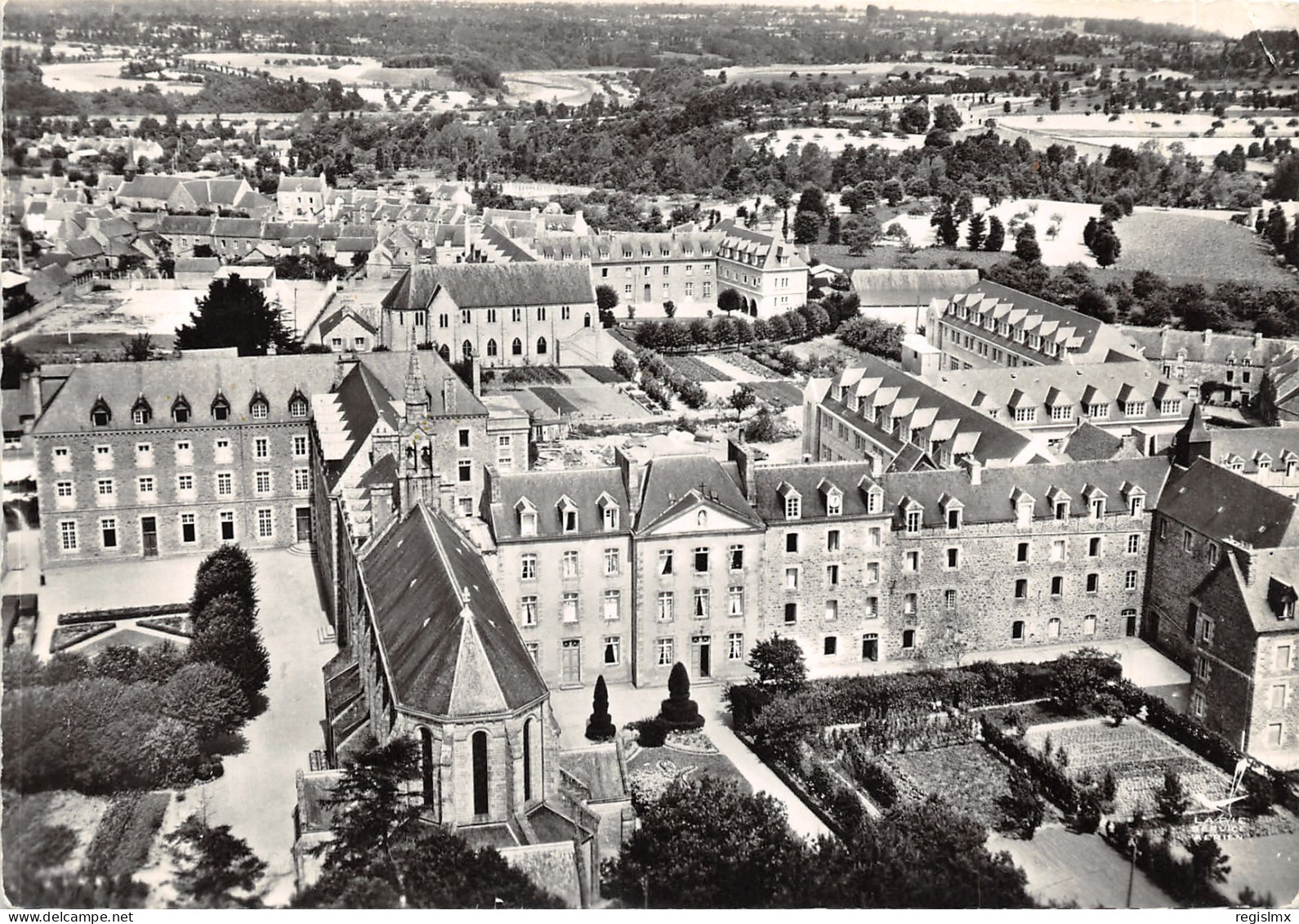 22-CREHEN-N°T262-D/0261