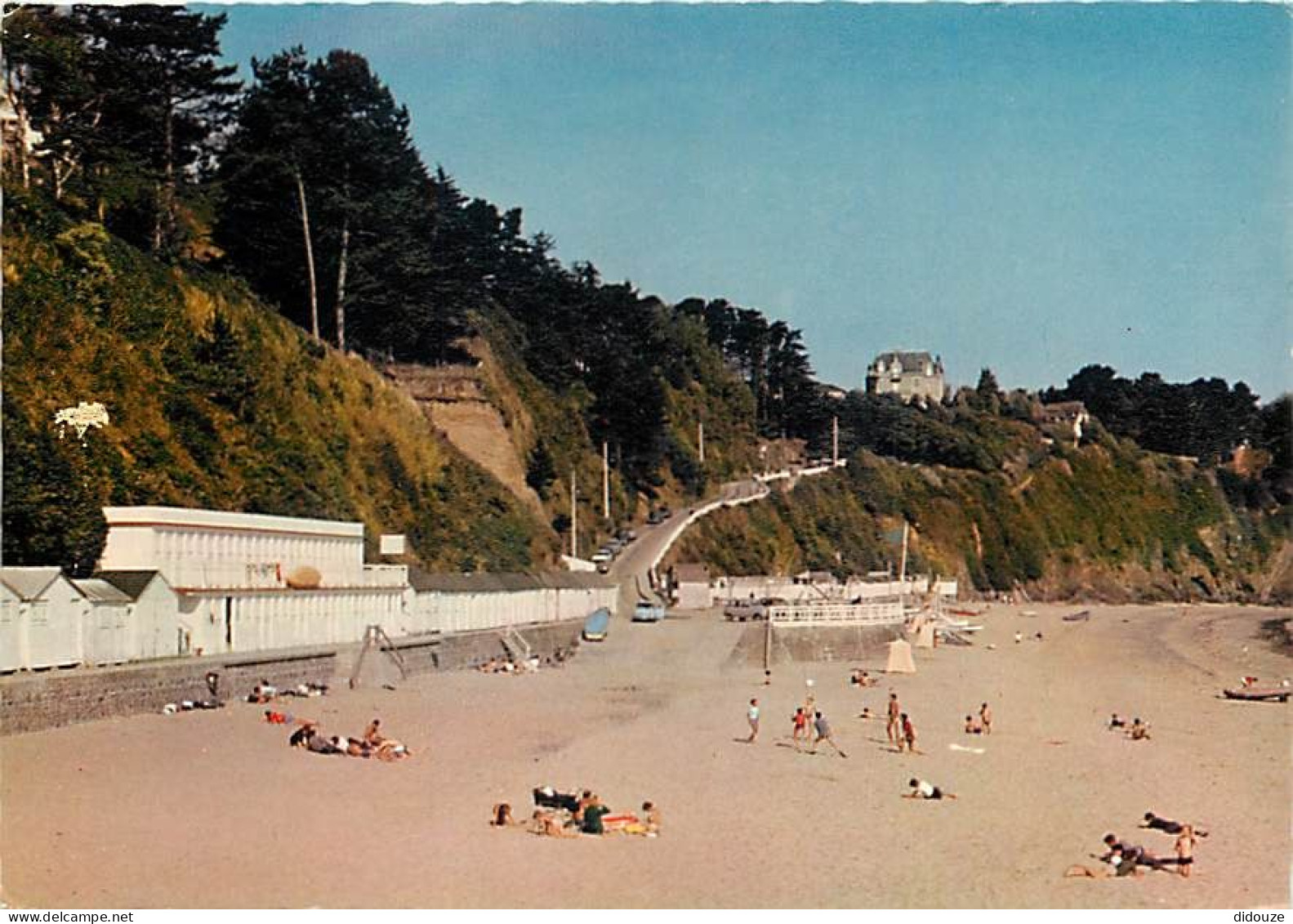 22 - Etables sur Mer - La Plage des Godelins - Scènes de Plage - CPM - Voir Scans Recto-Verso