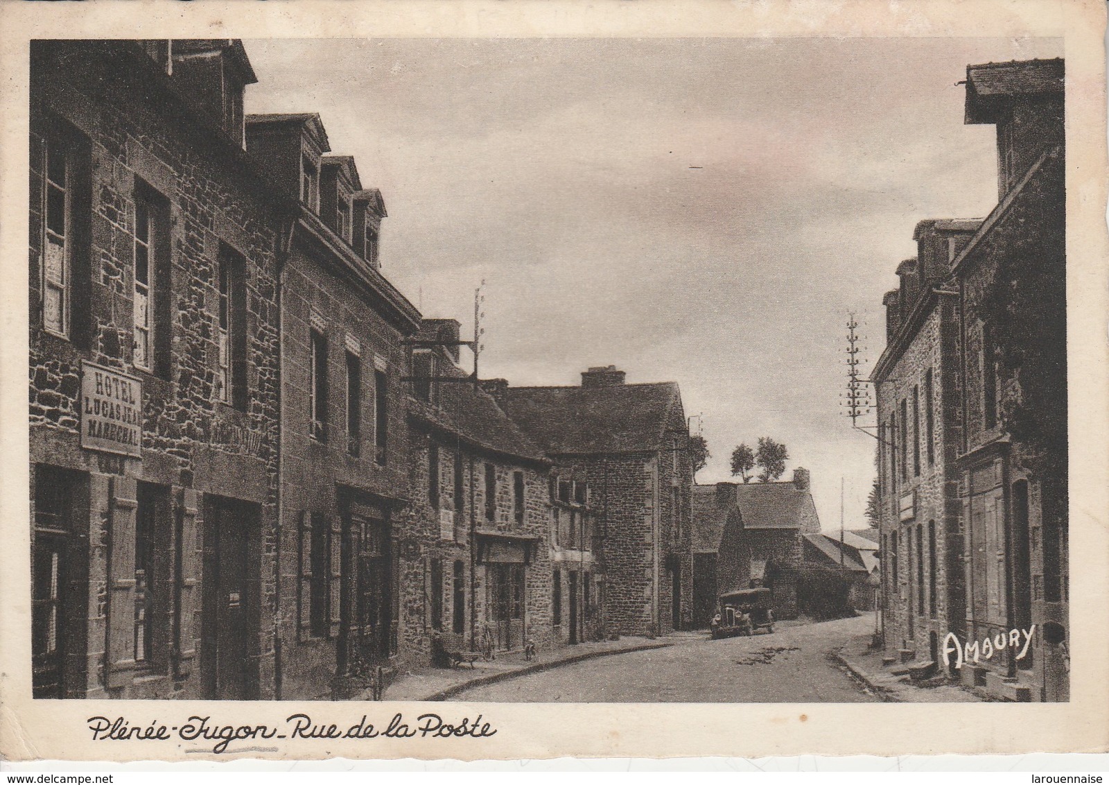 22 - PLENEE JUGON - Rue de la Poste