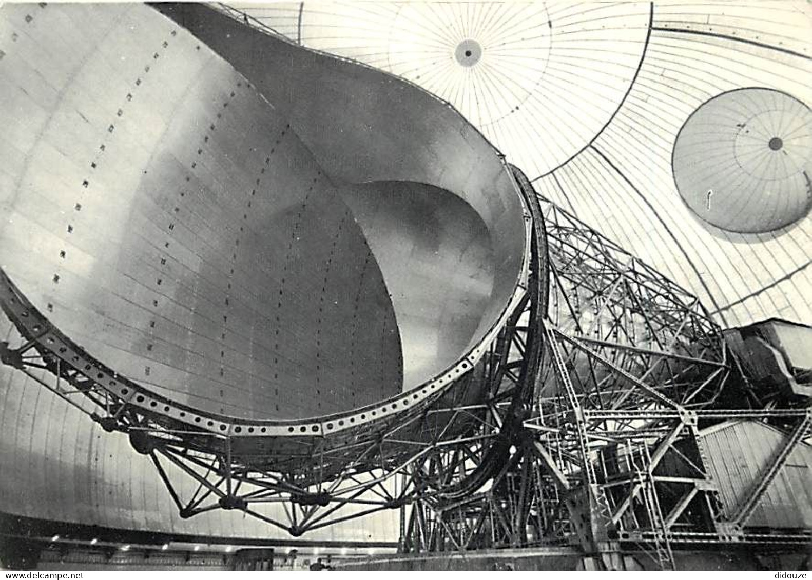 22 - Pleumeur-Bodou - La Station Spatiale - Antenne de Télécommunications - CPSM grand format - Voir Scans Recto-Verso