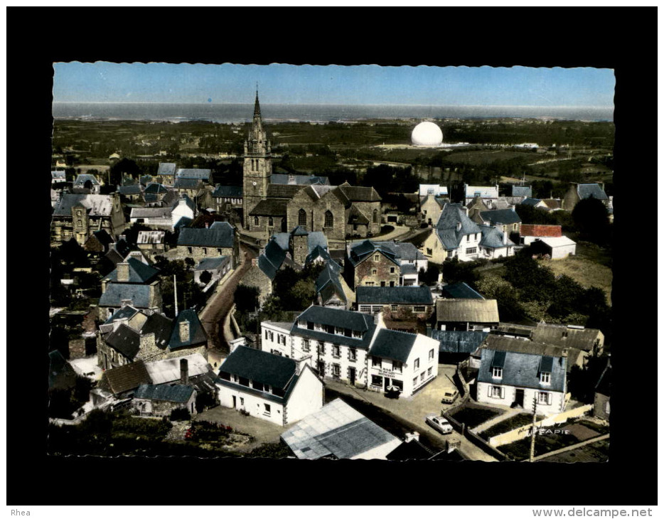 22 - PLEUMEUR-BODOU - vue aérienne