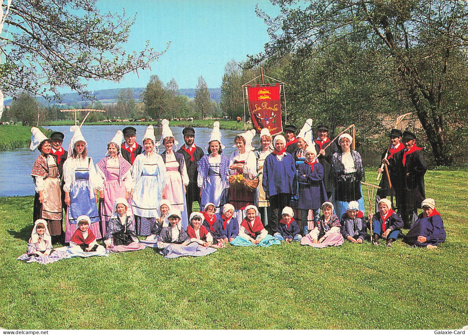 22 PLOUFRAGAN GROUPE FOLKLORIQUE NORMAND