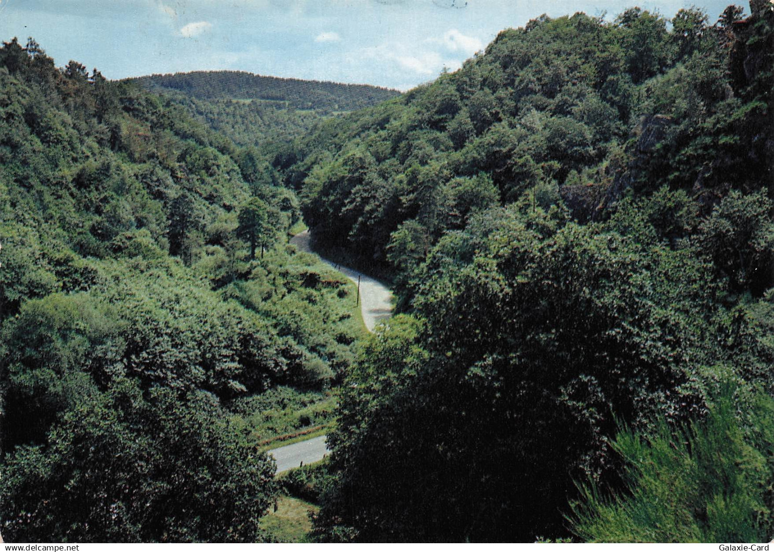 22 SAINT GILLES VIEUX MARCHE GORGES DE LA VALLEE DE POULANCR