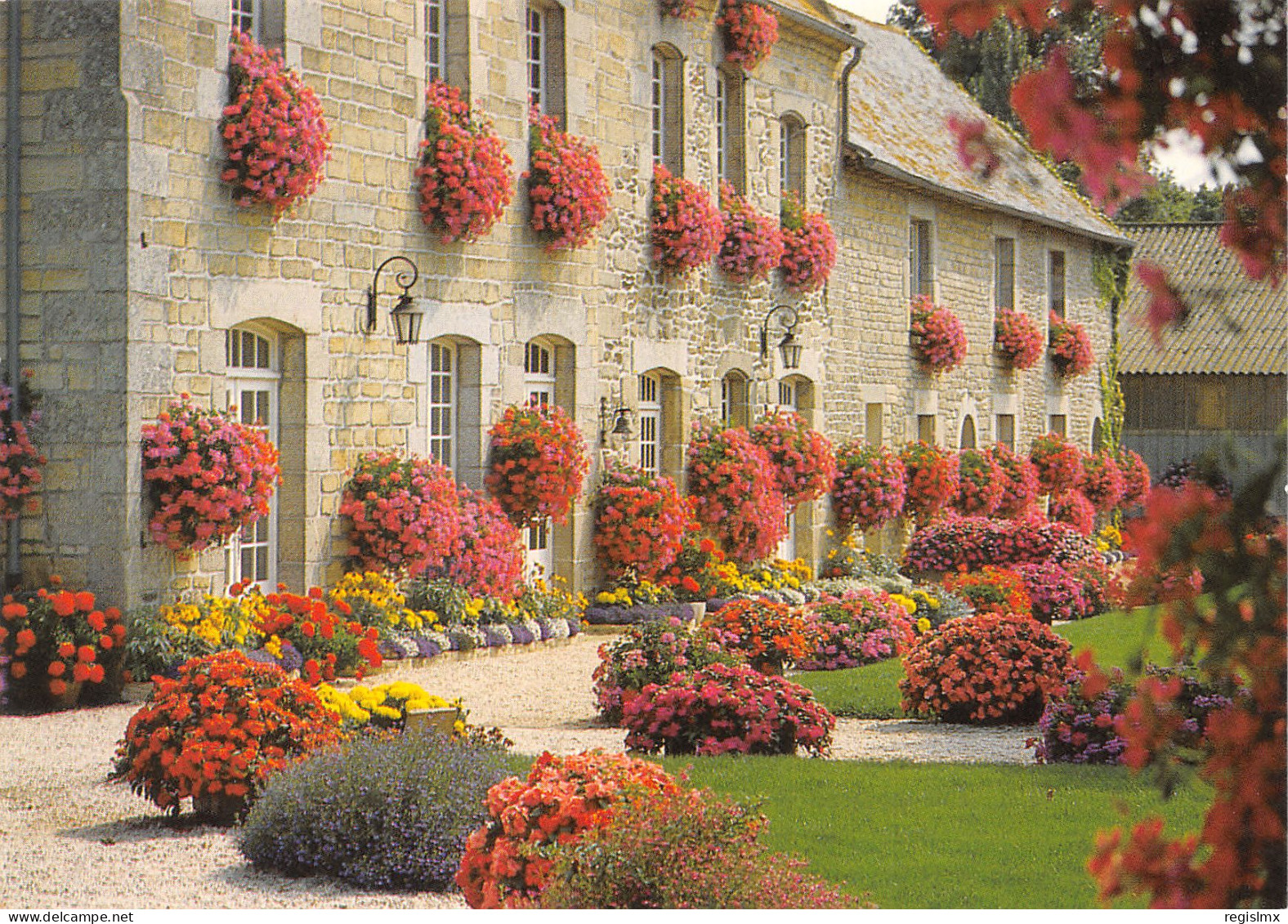 22-SAINT JUVAT-N°3516-C/0341