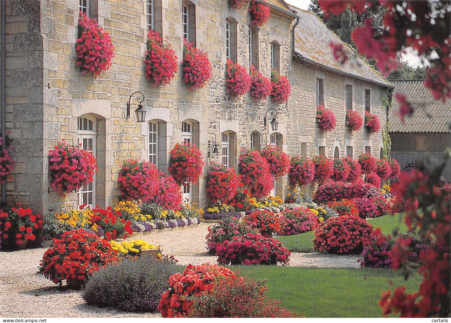 22-SAINT JUVAT-N° 4400-A/0299