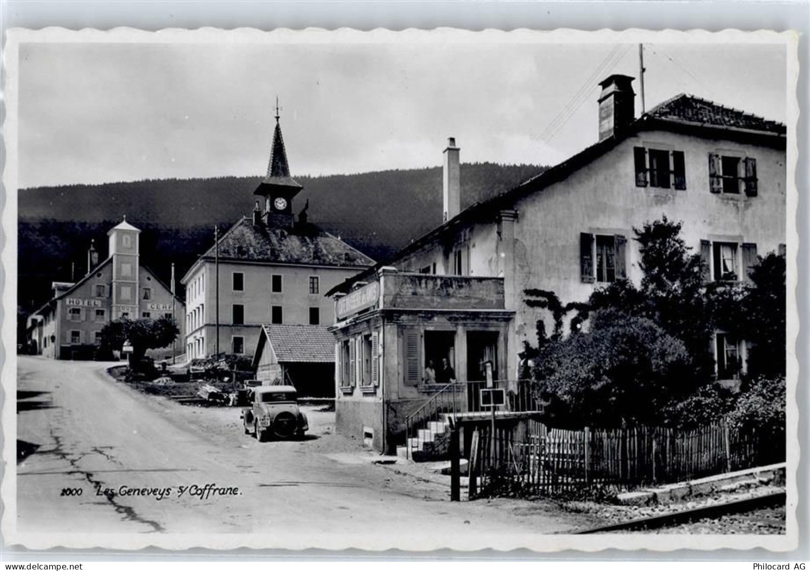 2206 Les Geneveys-sur-Coffrane 1958 - Kirche Hotel Cerf Auto - 51424803