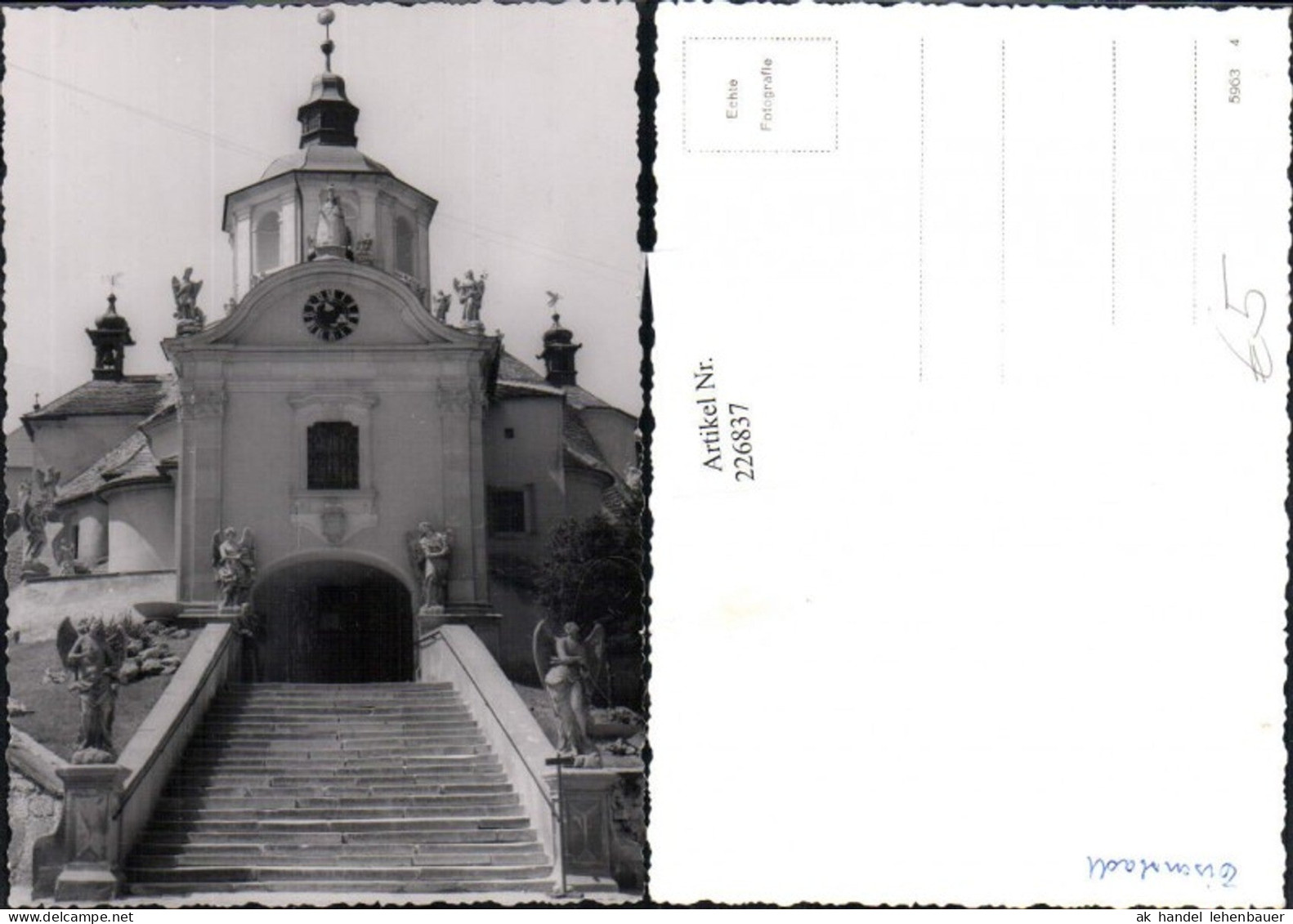 226837,Eisenstadt Kirche Engel Statuen Stiege