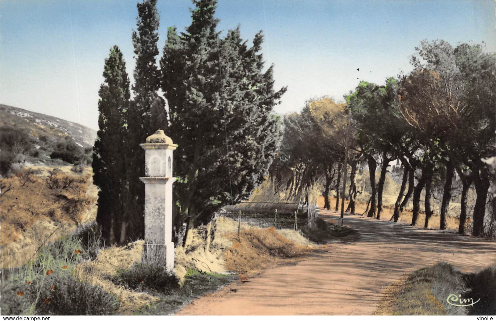 23-P-MAS-2428 : EYGUIERES