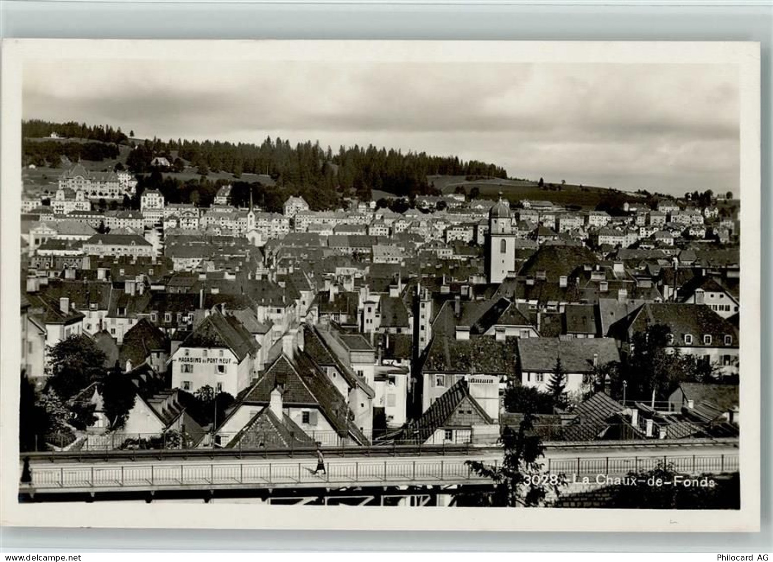 2300 La Chaux-de-Fonds - 11058980