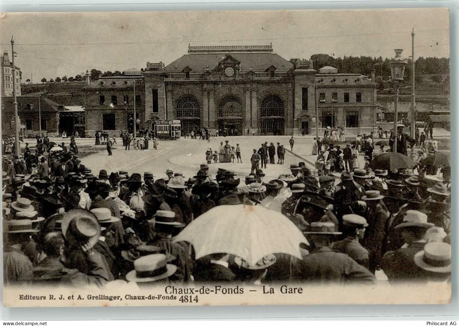 2300 La Chaux-de-Fonds - Bahnhof - 13935848