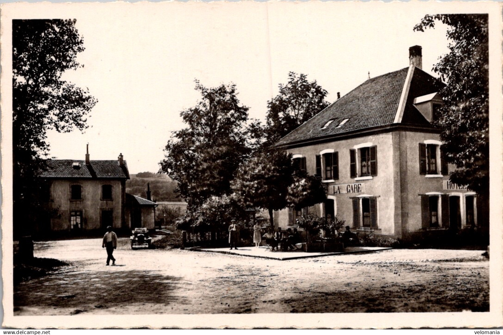 24207 cpsm 70 Montbozon - Hôtel de la Gare