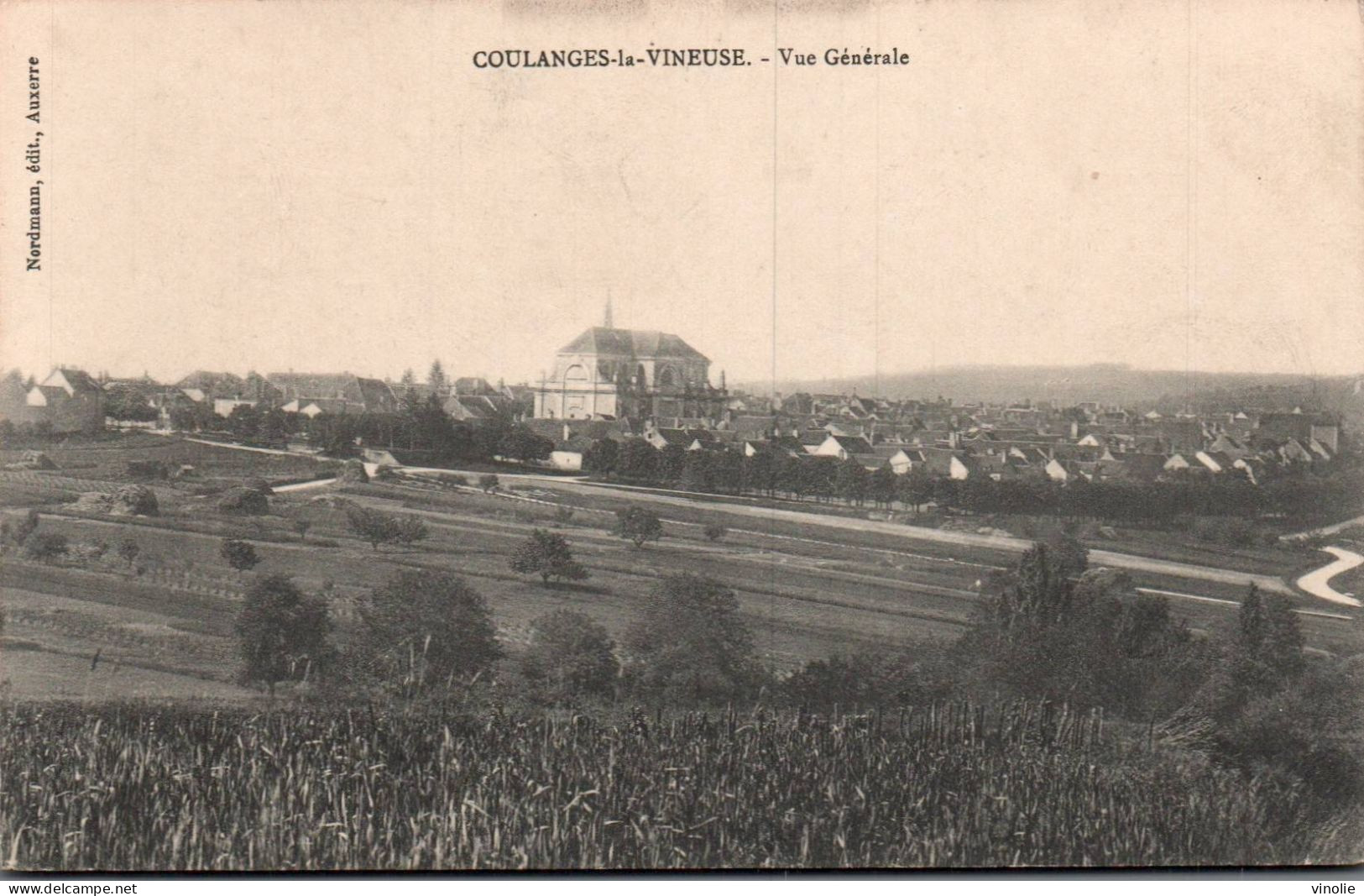 25-6384 : COULANGES LA VINEUSE