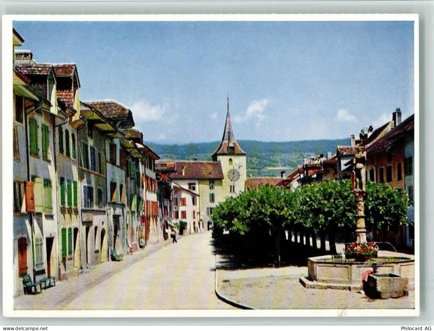 2525 Le Landeron - Ortsansicht mit Kirche und Brunnen Schweizer Wandkale... - 10156223