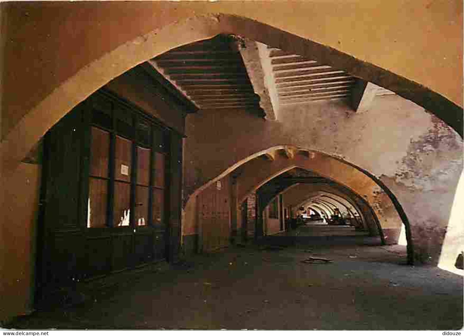 26 - Buis les Baronnies - Les Arcades - Carte Neuve - CPM - Voir Scans Recto-Verso