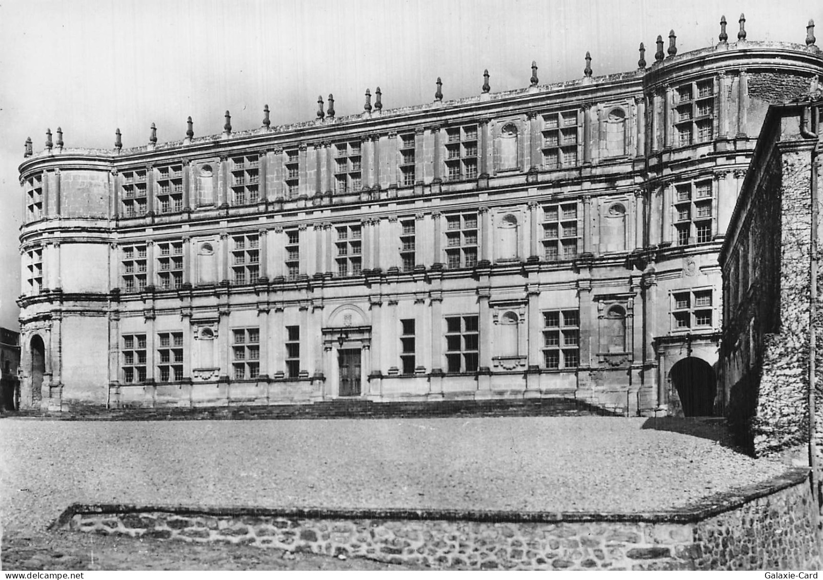 26 GRIGNAN CHATEAU DE GRIGNAN