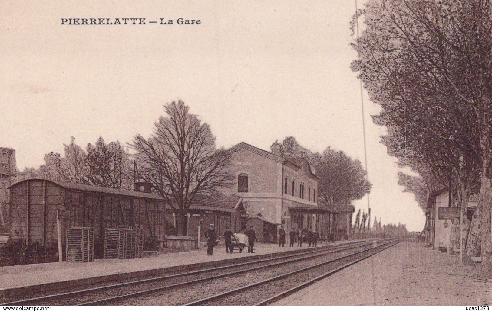 26 / PIERRELATTE / LA GARE /