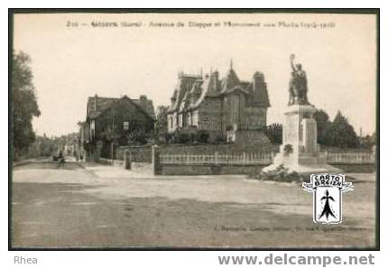 27 Gisors - 310 - Gisors (Eure) - Avenue de Dieppe et Monument aux Morts (1914-1918) - cpa