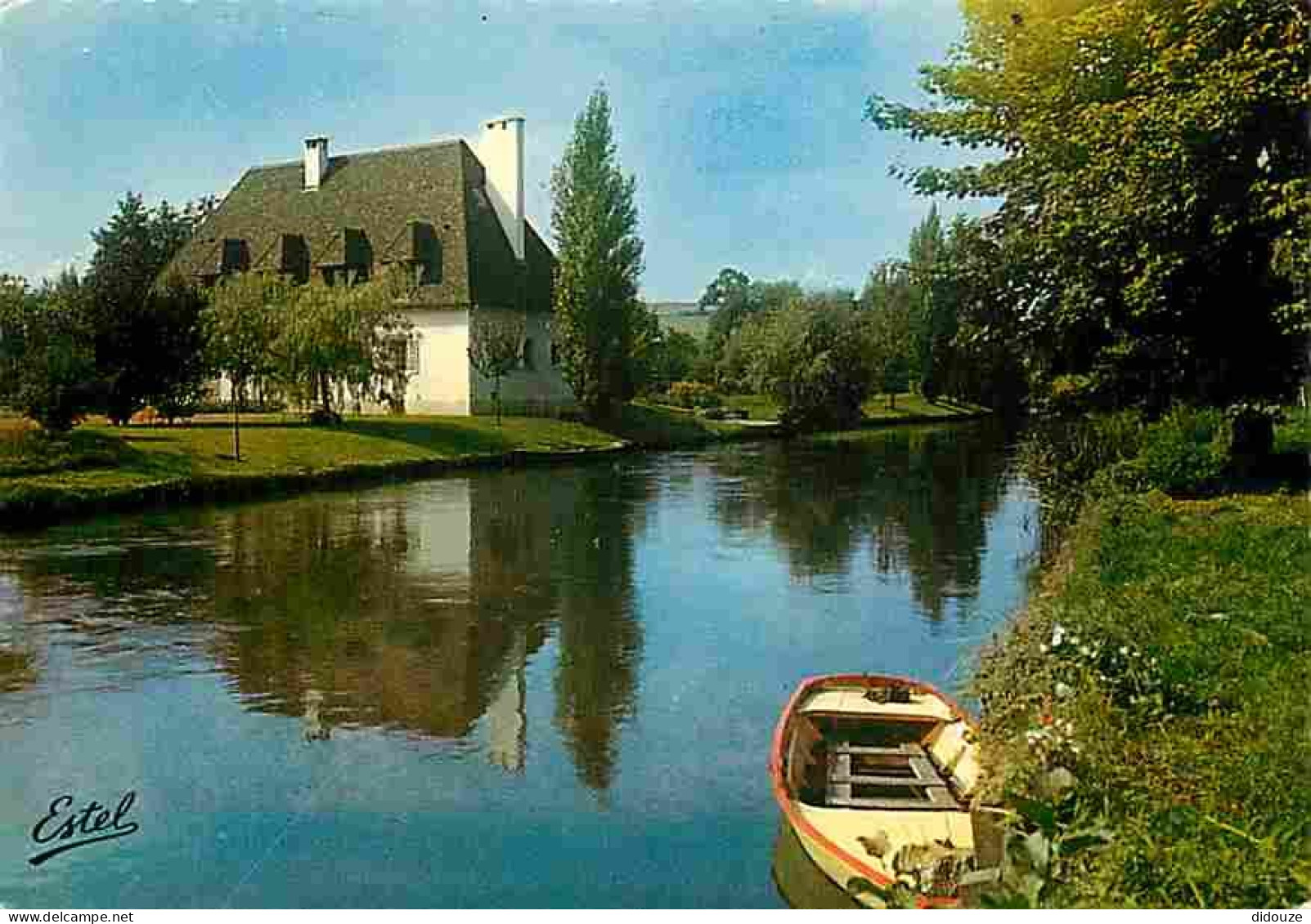 27 - Pacy sur Eure - Les bords de l'Eure - CPM - Voir Scans Recto-Verso