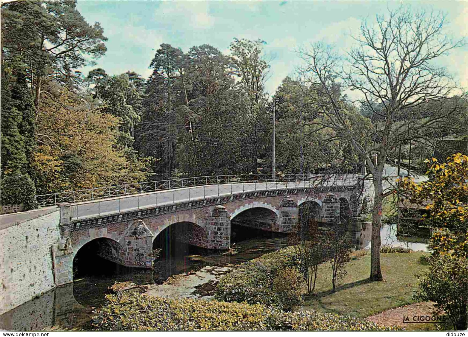 27 - Tillières sur Avre - Le Pont de la Guillerie - CPM - Voir Scans Recto-Verso