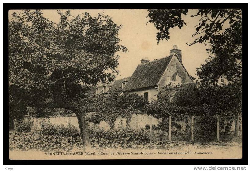 27 Verneuil-sur-Avre abbaye D27D K27679K C27679C RH095703