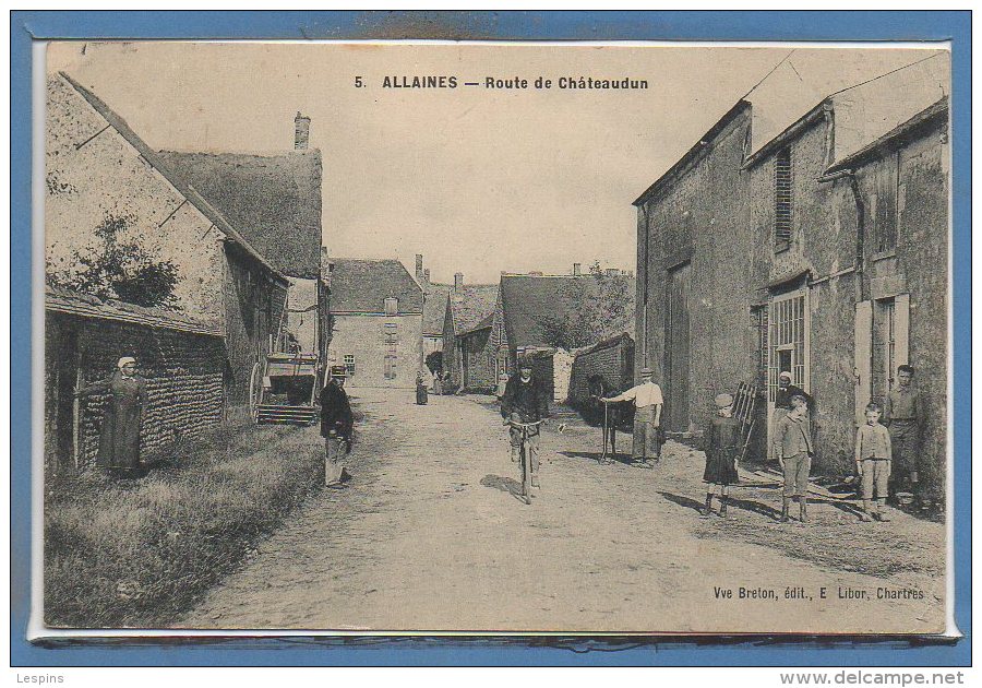 28 - ALLAINES --  route de Châteaudun