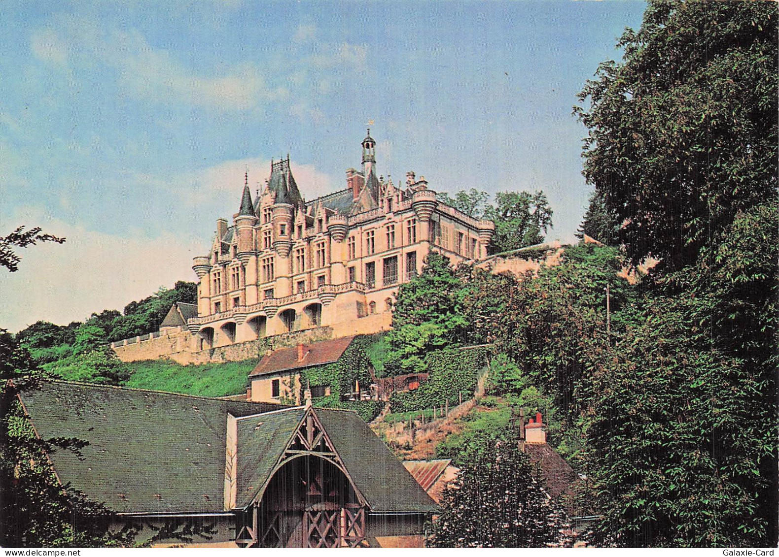 28 MONTIGNY LE GANNELON CHATEAU DE MONTIGNY LE GANNELON