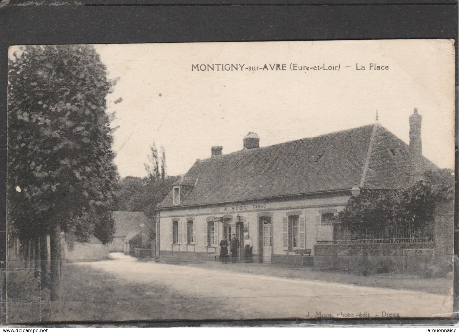28 - MONTIGNY SUR AVRE - La Place